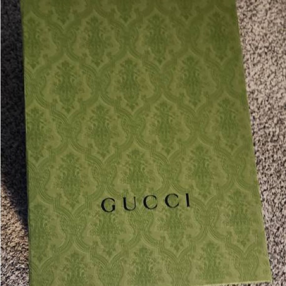 Gucci Tan Leather Shoulder Bag with Bamboo Handle - Picture 6 of 11